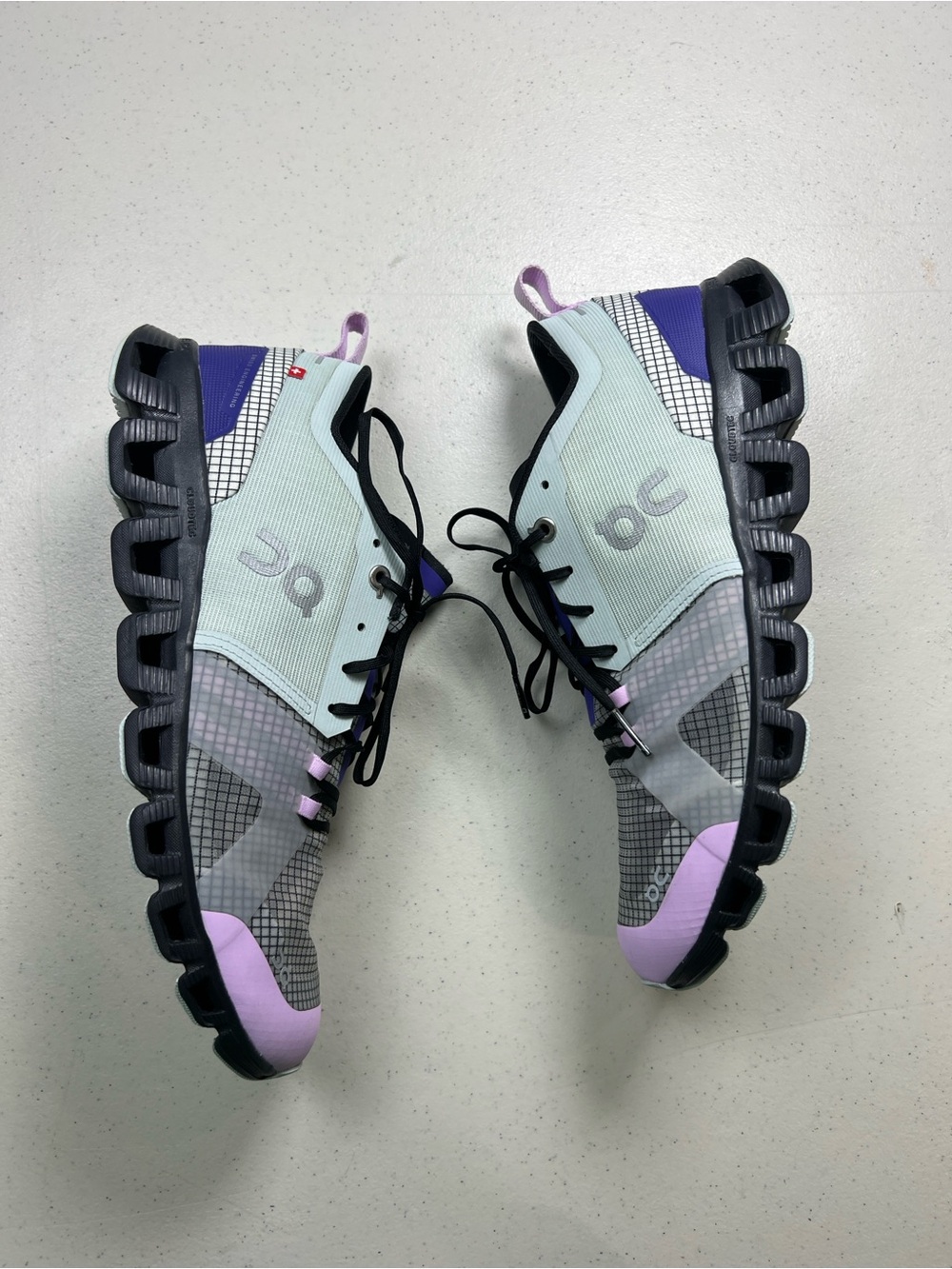 ON RUNNING ON CLOUD X SHIFT RUNNING SHOES - WOMEN'S SIZE 10